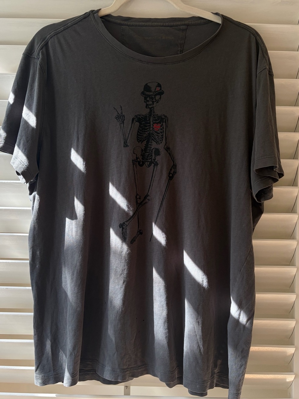 John Varvatos Paper ThinCharcoal Gray Skeleton Graphic Tee with Red Heart Accent - Picture 3 of 9